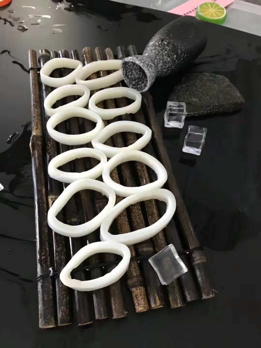 冷冻鱿鱼圈